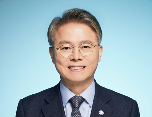 민형배_의원_494-382.jpg