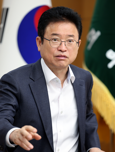 독도에 대한 관할과 영토주권은 경상북도와 대한민국에 있다 !