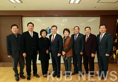 함평군의회 장만채 도교육감 면담.png