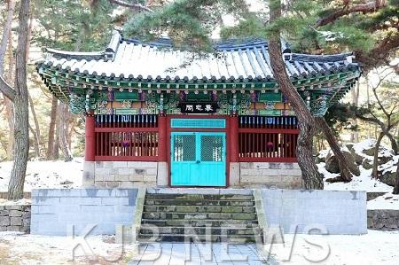 고하도 모충각.jpg