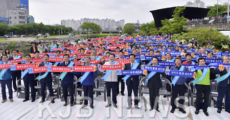190430 광주천 가꾸기 시민한마당_GJI1995.png