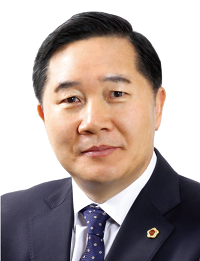 김용집 의원증명사진.png