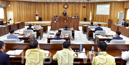 3. 한빛원전 1호기 사고 관련 결의문 채택 1.png