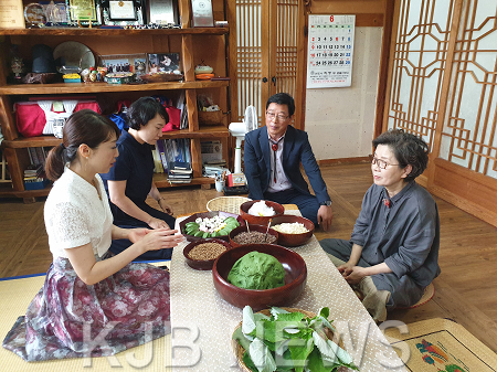 영광모싯잎송편 체험하며 한일 음식문화 교류의 장 마련 3.png