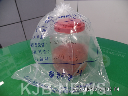식품취급업소적발_고춧가루(중국산).png