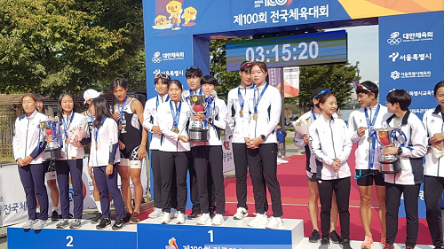 통영시청팀 전국체전 철인3종경기 금메달 4개 모두 석권-종합우승시상.png