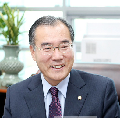 이개호 의원님(프로필용).png