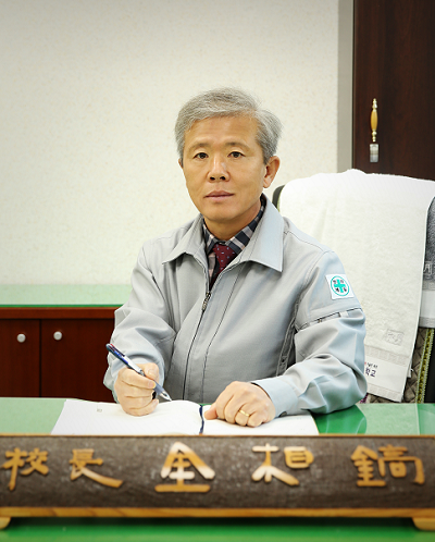 김상호교장선생님.png