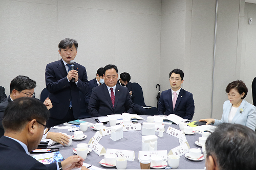 철강포럼1.png