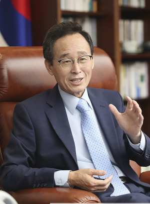 송하진도지사.png